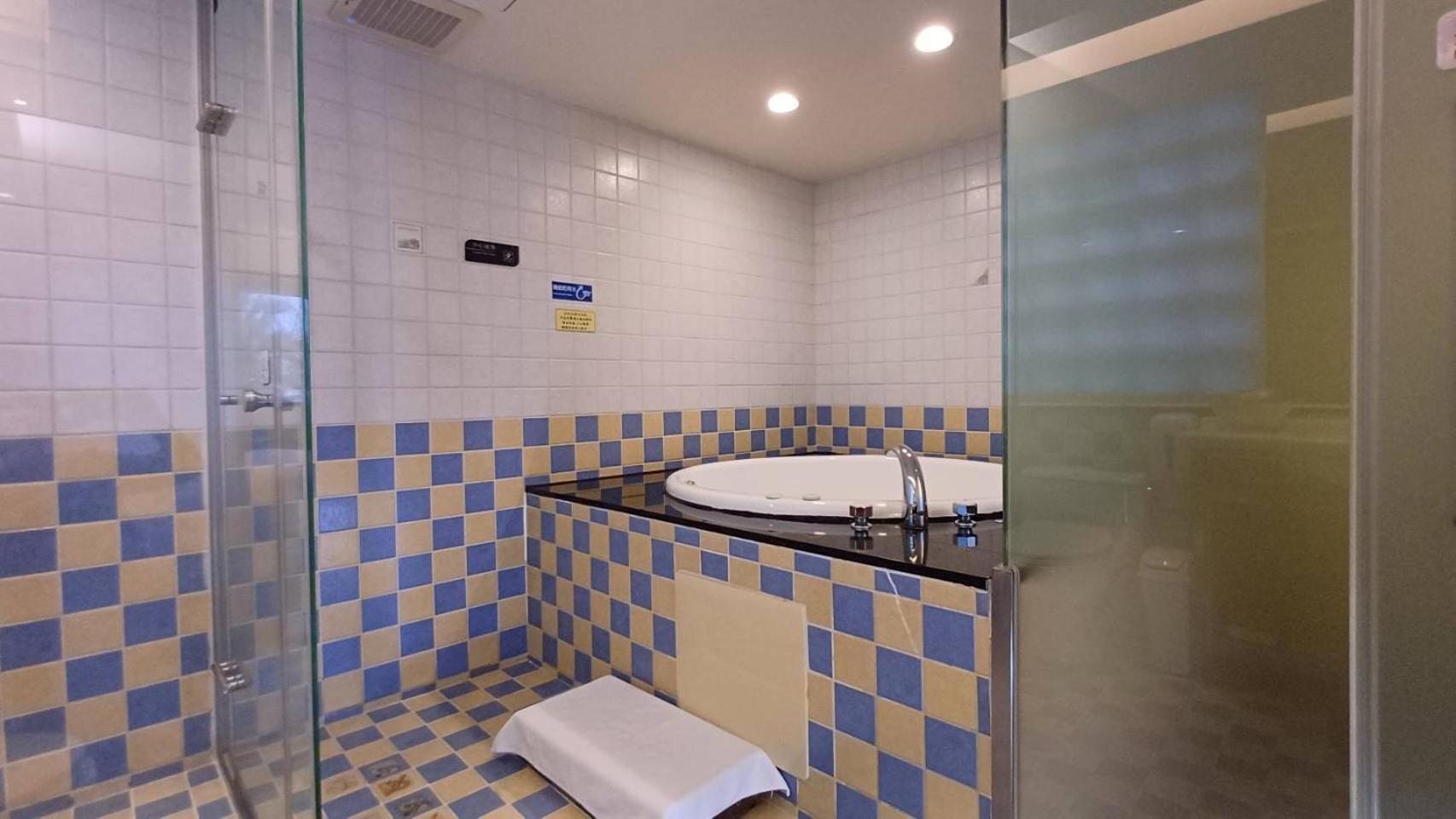 Blue Ocean Hotel Keelung Eksteriør billede